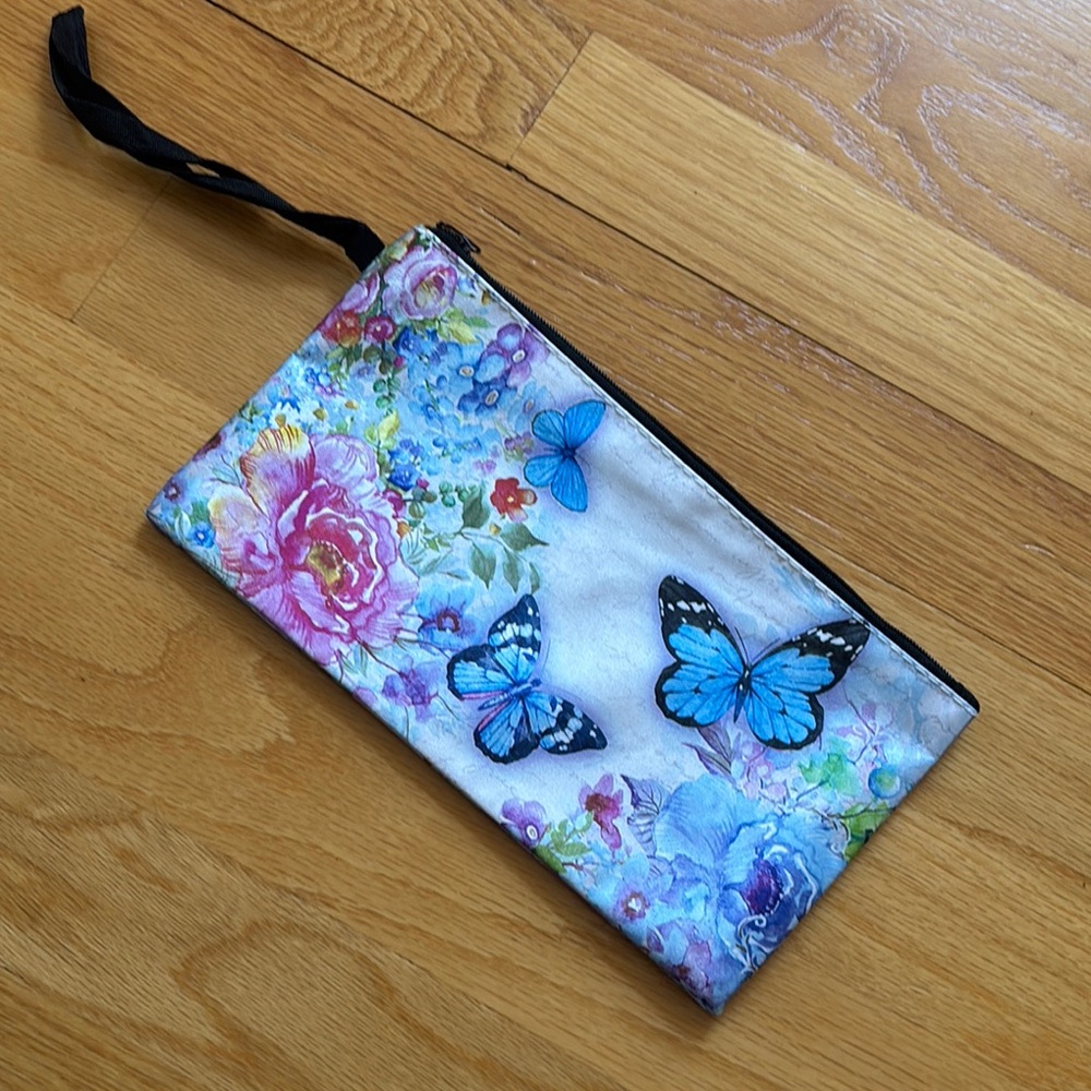 Floral and Butterfly Print Wristlet